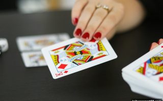 雷火电竞带你深入德州扑克：情绪管控、决策技巧与奖金策略全攻略